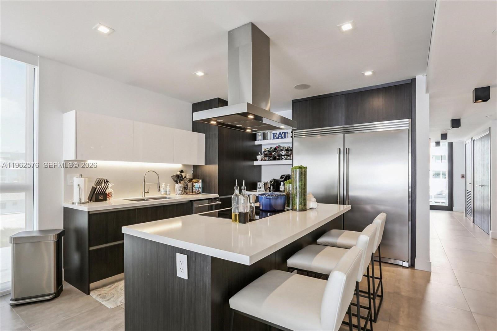 ISLE OF NORMANDY MIAMI VI - Residential