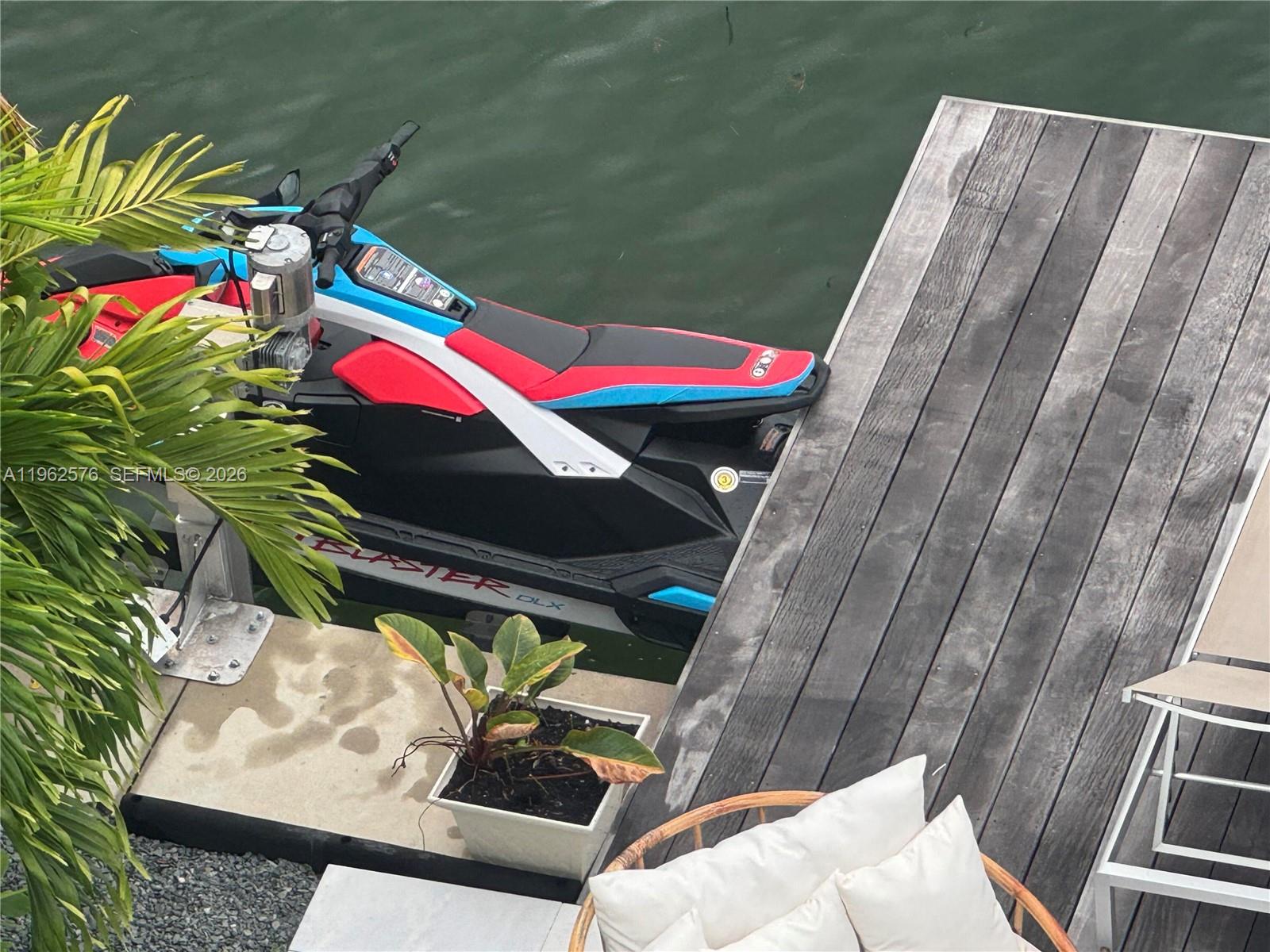 ISLE OF NORMANDY MIAMI VI - Residential