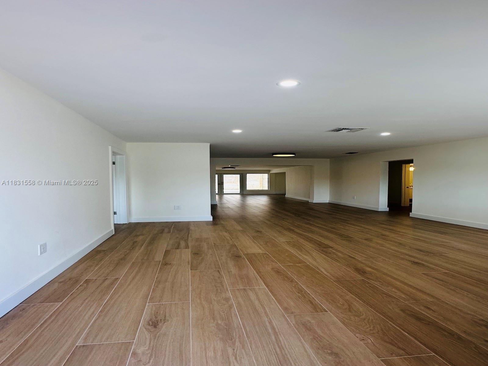 4120 SW 69 Ave