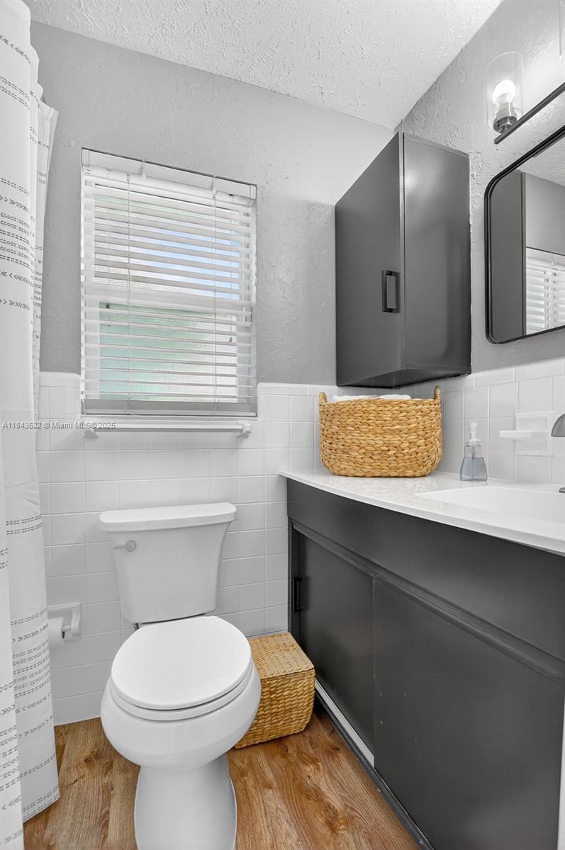 COVE 5TH SEC - Residential