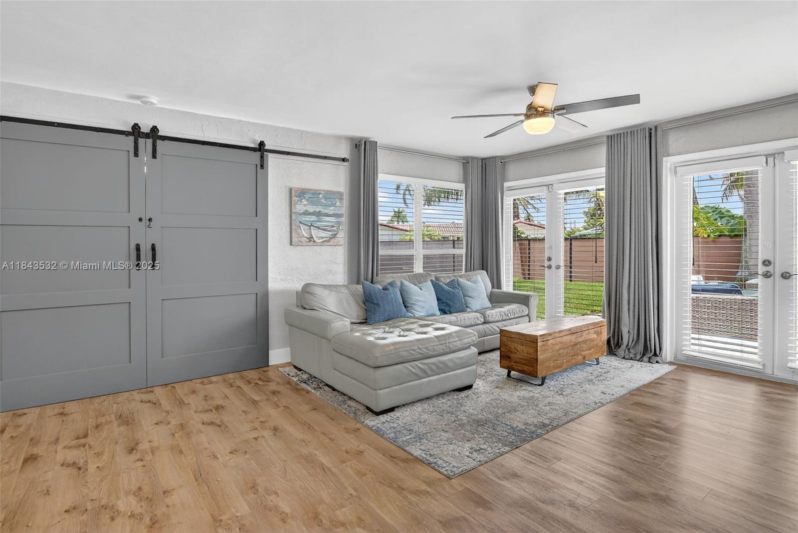 COVE 5TH SEC - Residential