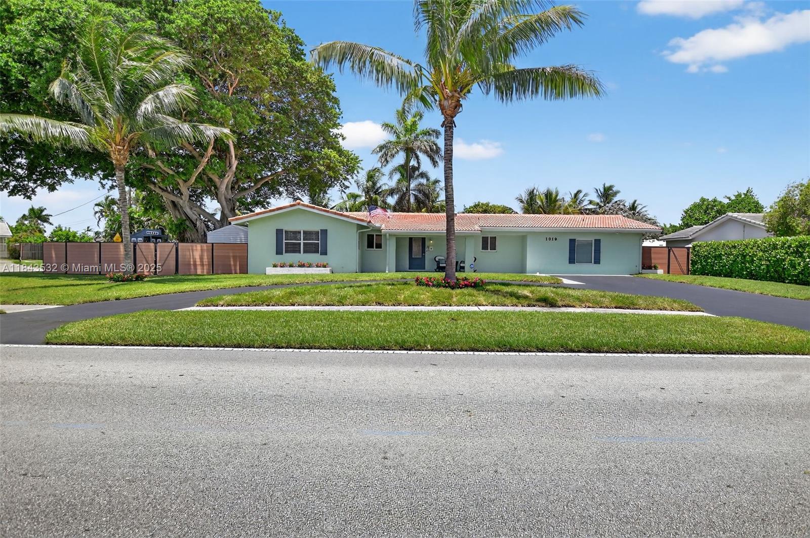 1019 SE 12th Ave