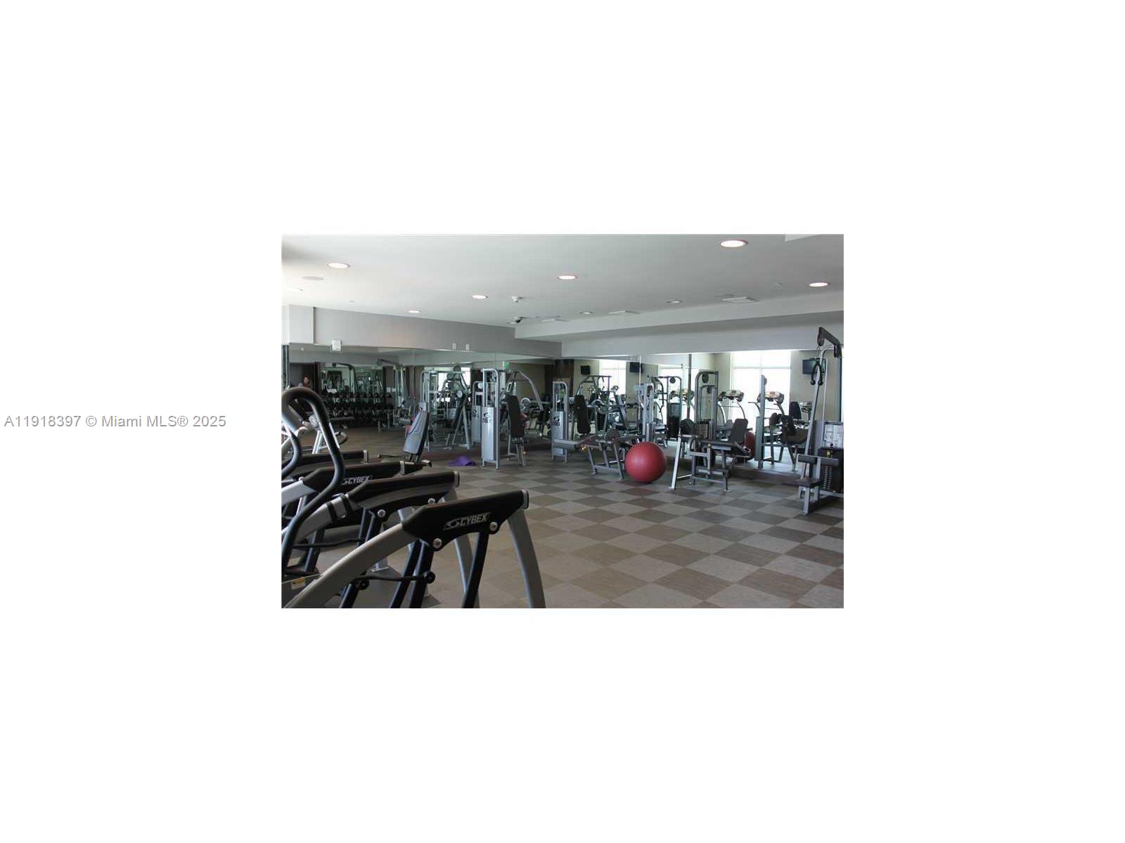 NORDICA CONDO - Residential Lease