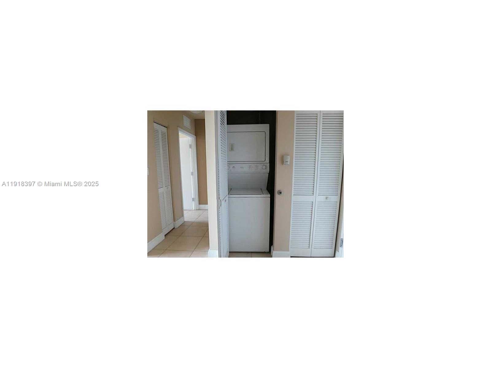 NORDICA CONDO - Residential Lease