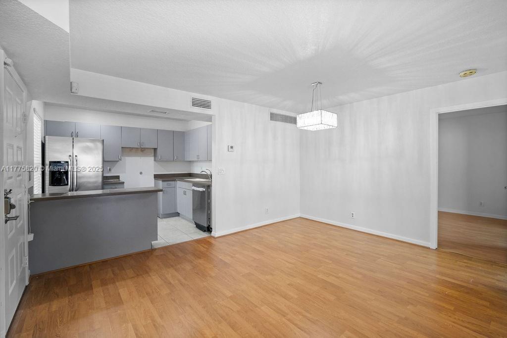 PIERPOINTE ONE CONDO I - Residential Lease