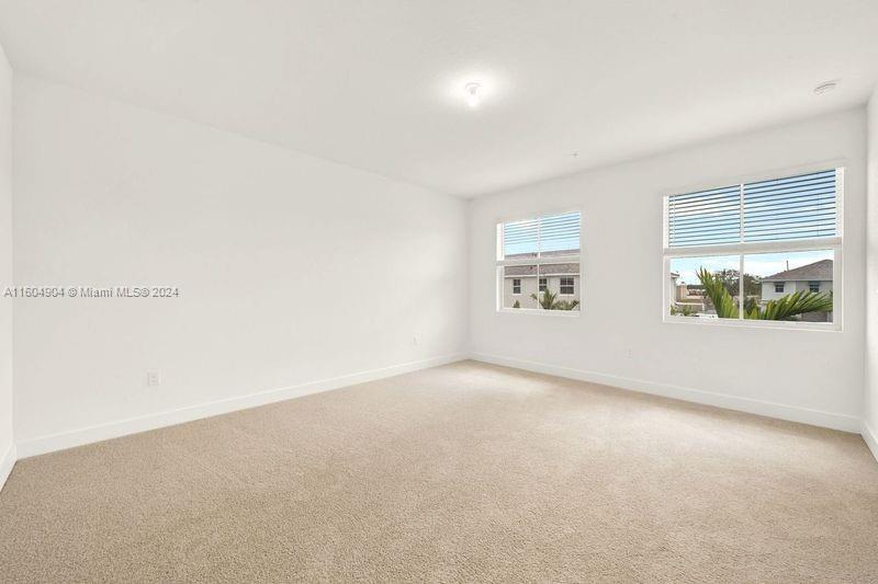 MERRICK SQUARE - Residential Lease