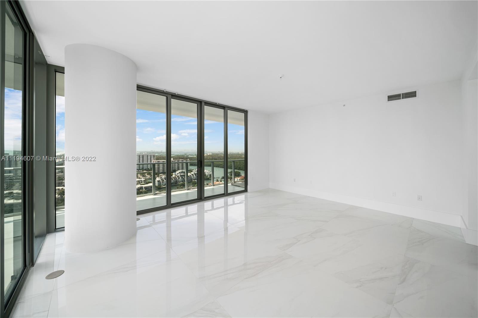 PARQUE TOWERS CONDO - Residential