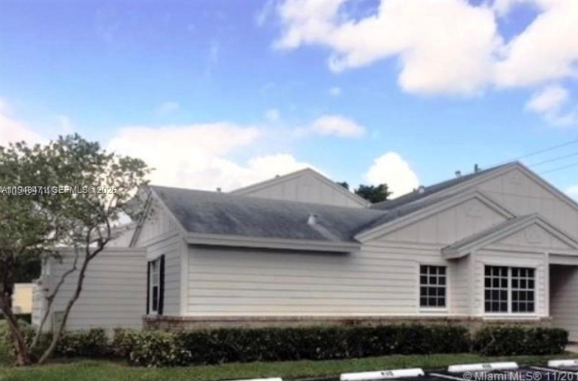 VILG HOMES COUNTRY WALK C - Residential