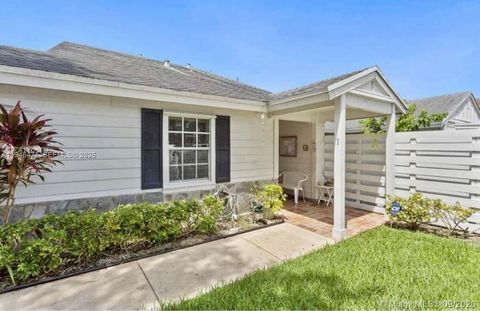 13705 SW 149th Cir Ln 1-57 Miami FL 33186