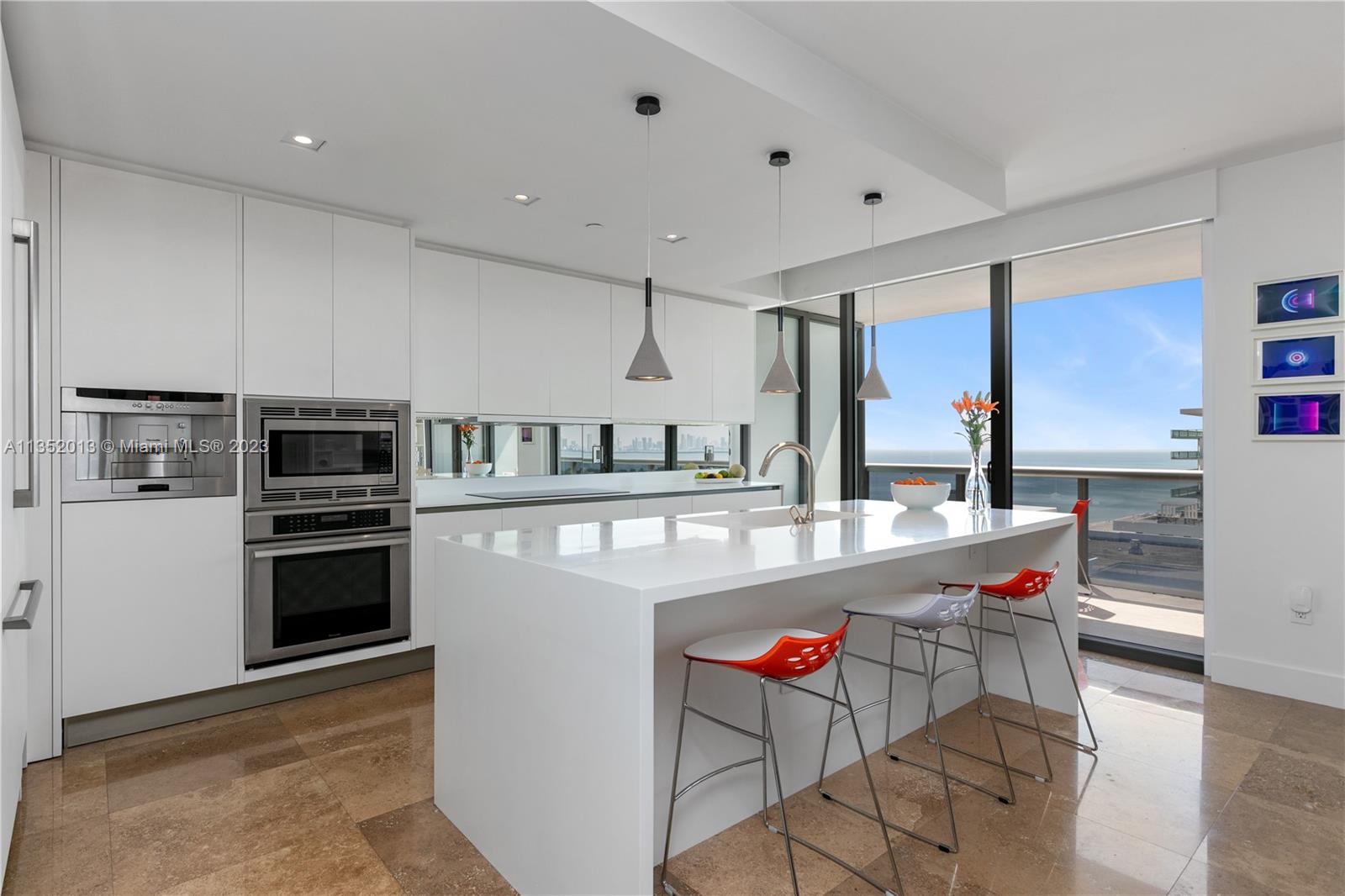 MEI CONDO - Residential