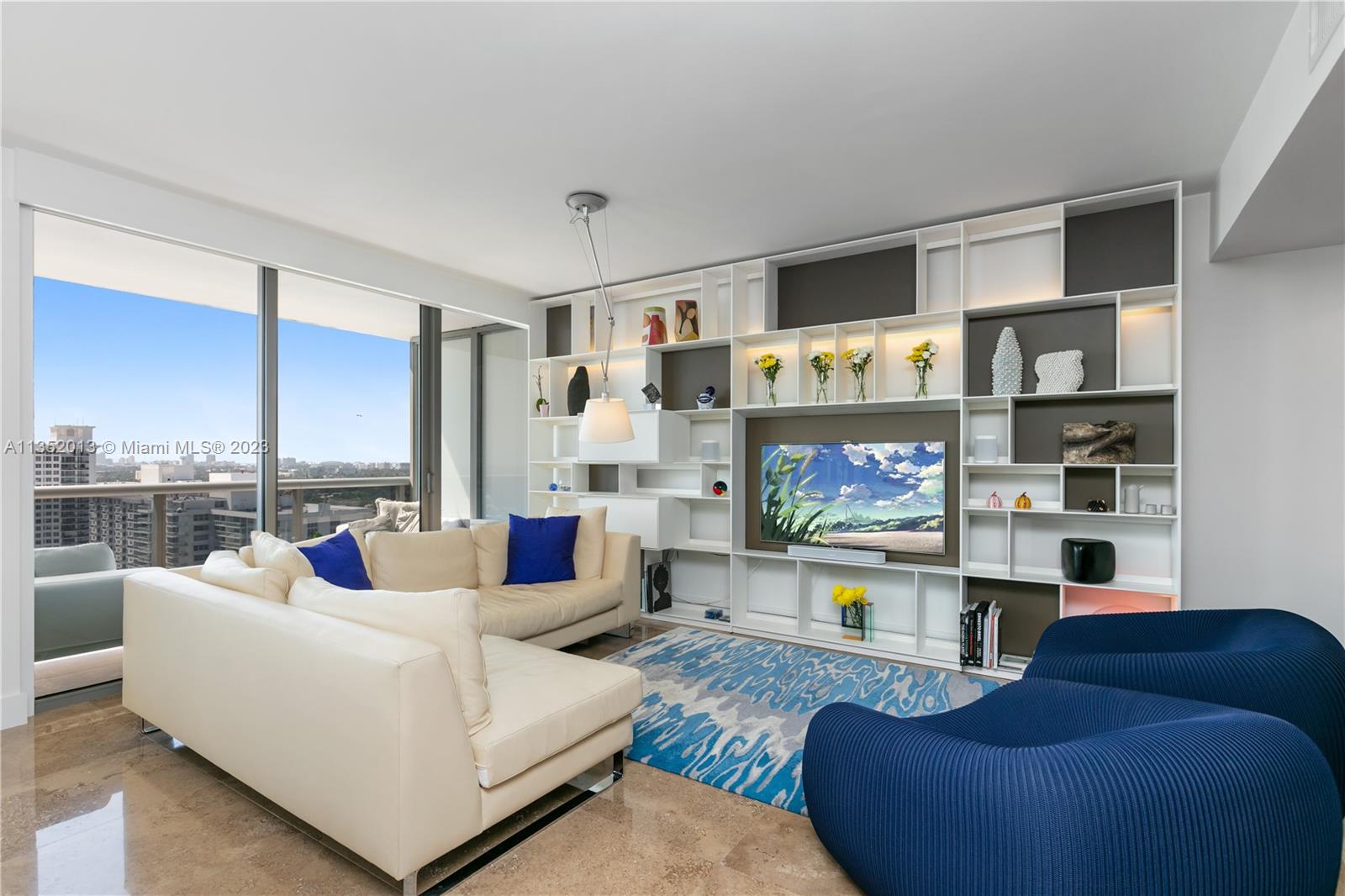 MEI CONDO - Residential