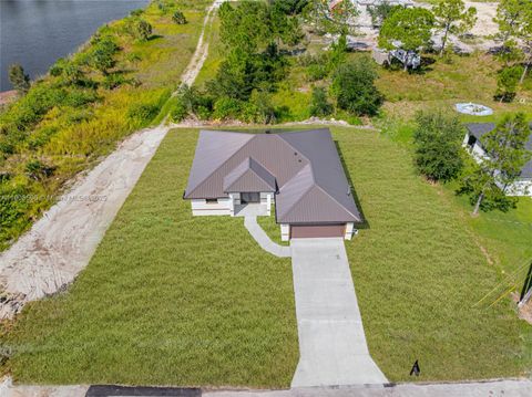 801 Wagner Ave Lehigh Acres FL 33972