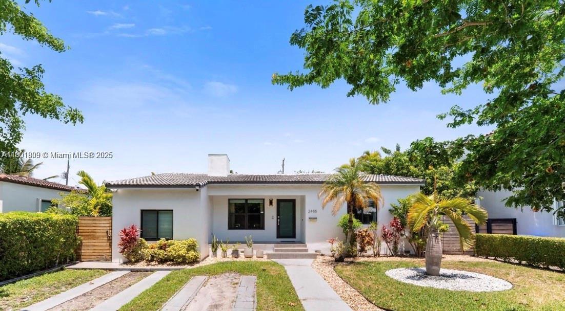 2485 Sw 19th Ter 2485, Miami, Broward County, Florida - 4 Bedrooms  
1 Bathrooms - 
