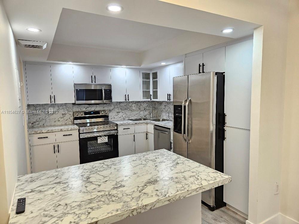 Spacious fully furnished condominium unit in beautiful Aventura, Florida. Bring your clothes and toothbrush, and you are ready to live the South Florida lifestyle in this gorgeous apartment. All kitchen appliances are stainless steel and your enormous walk-in closet is a "dream come true" for your most cherished belongings. And the open south facing views from this property offer you uninterrupted natural light and privacy throughout the day. Whether you work from home, or enjoy being close to shops, banks, restaurants, Fresh Market, Panera Bread, Starbucks, Aventura Mall or a 10 minutes drive to Sunny Isles Beach, this is the place for you. This community offers 24 hour security, 2 pools, tennis courts, waterfront fitness center, game room, library and a barbecue area facing the marina.
