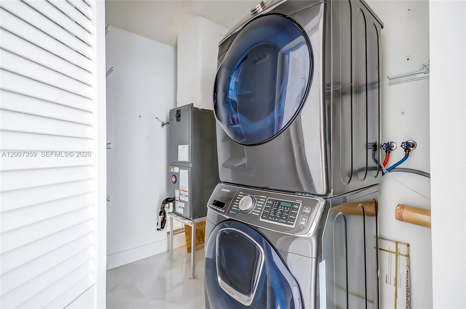 SUNSET HARBOUR SEC VI - Residential