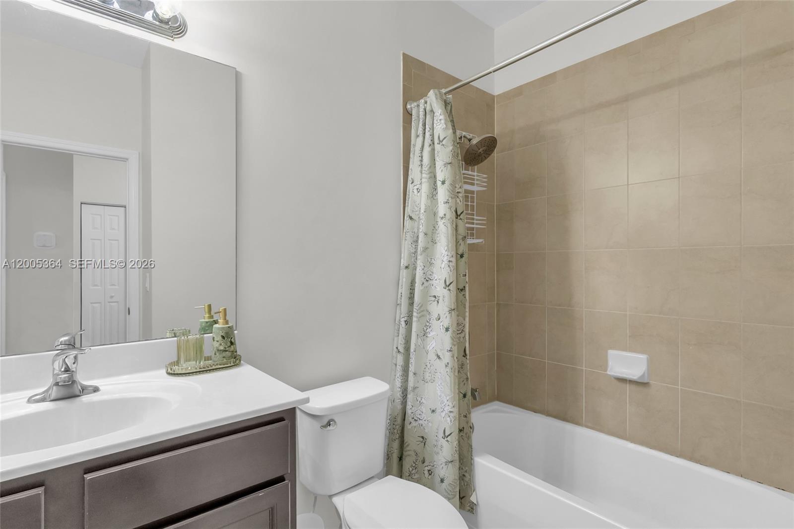 SILVER PALM WEST - Residential
