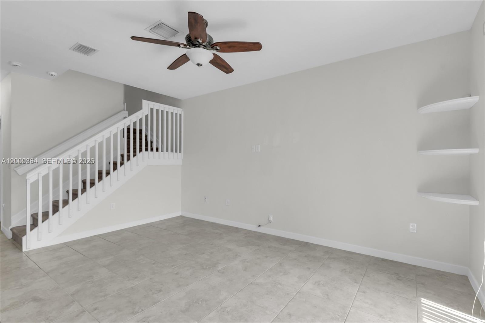 SILVER PALM WEST - Residential