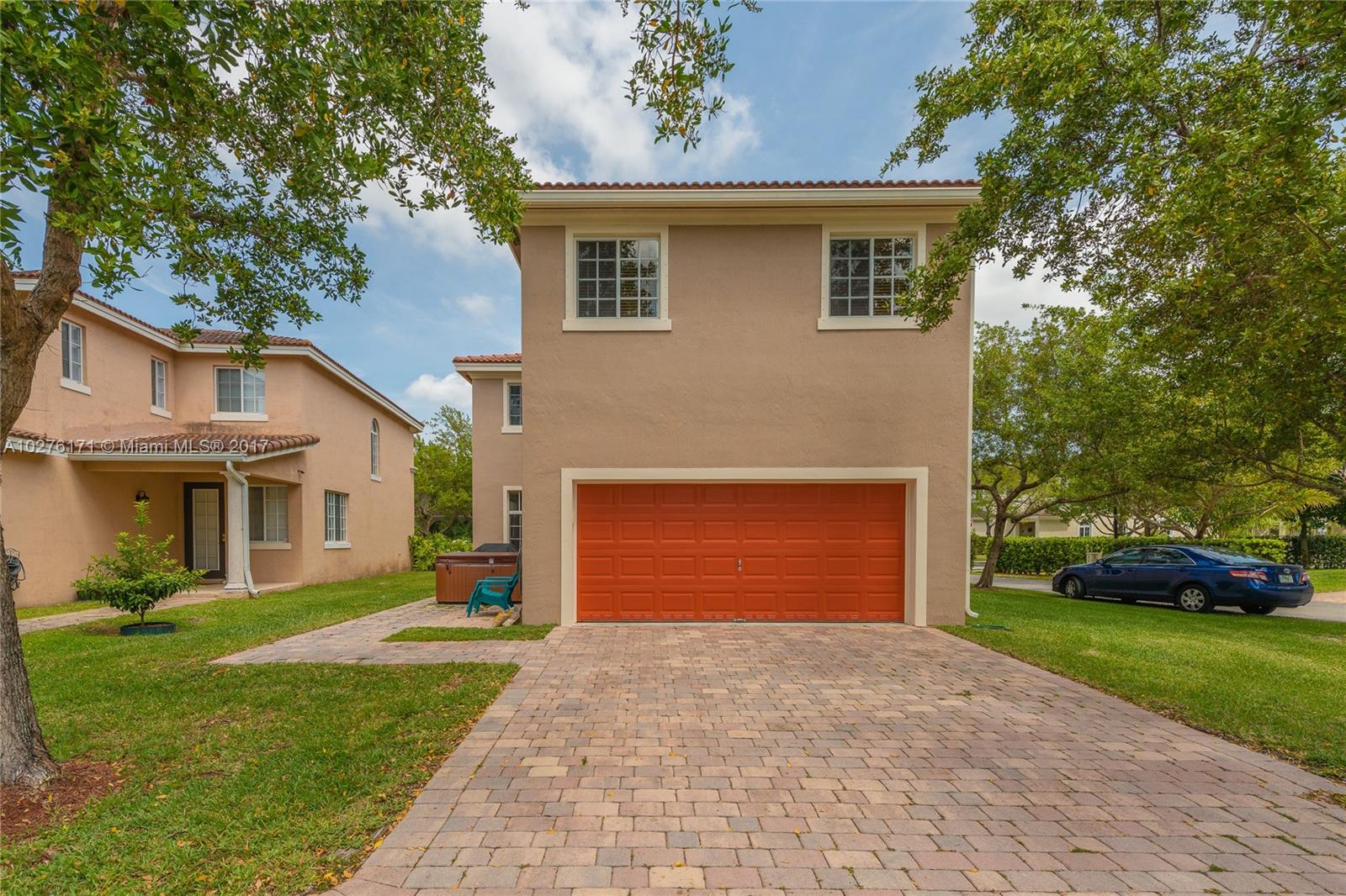 Mandarin Lakes - Residential Lease