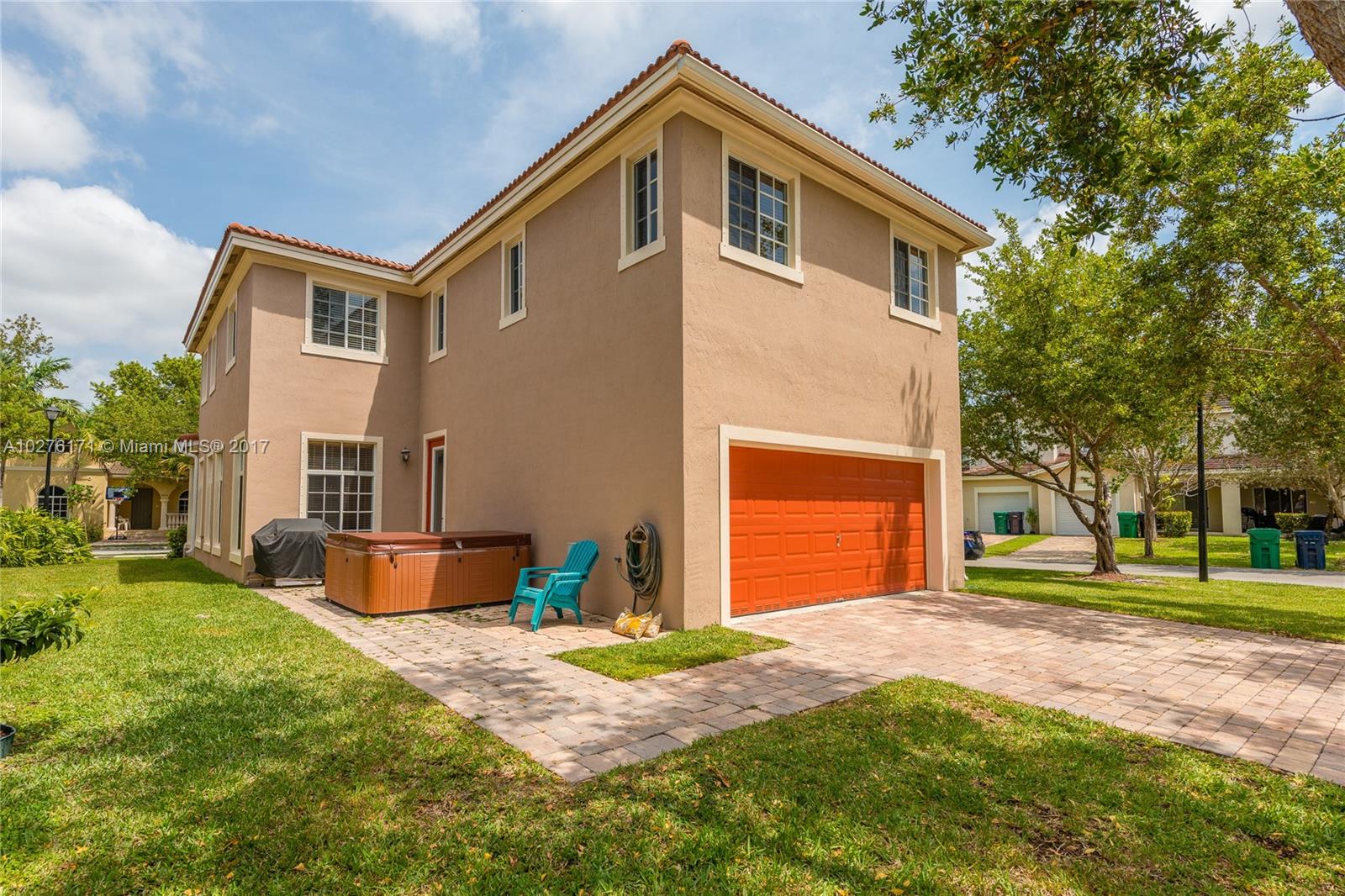 Mandarin Lakes - Residential Lease