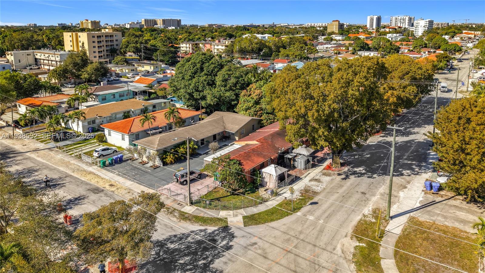 LOQUAT FARM - Residential Income