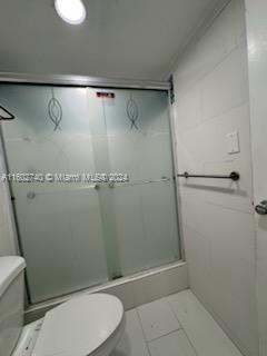 KINGS POINT SAXONY CONDOS - Residential