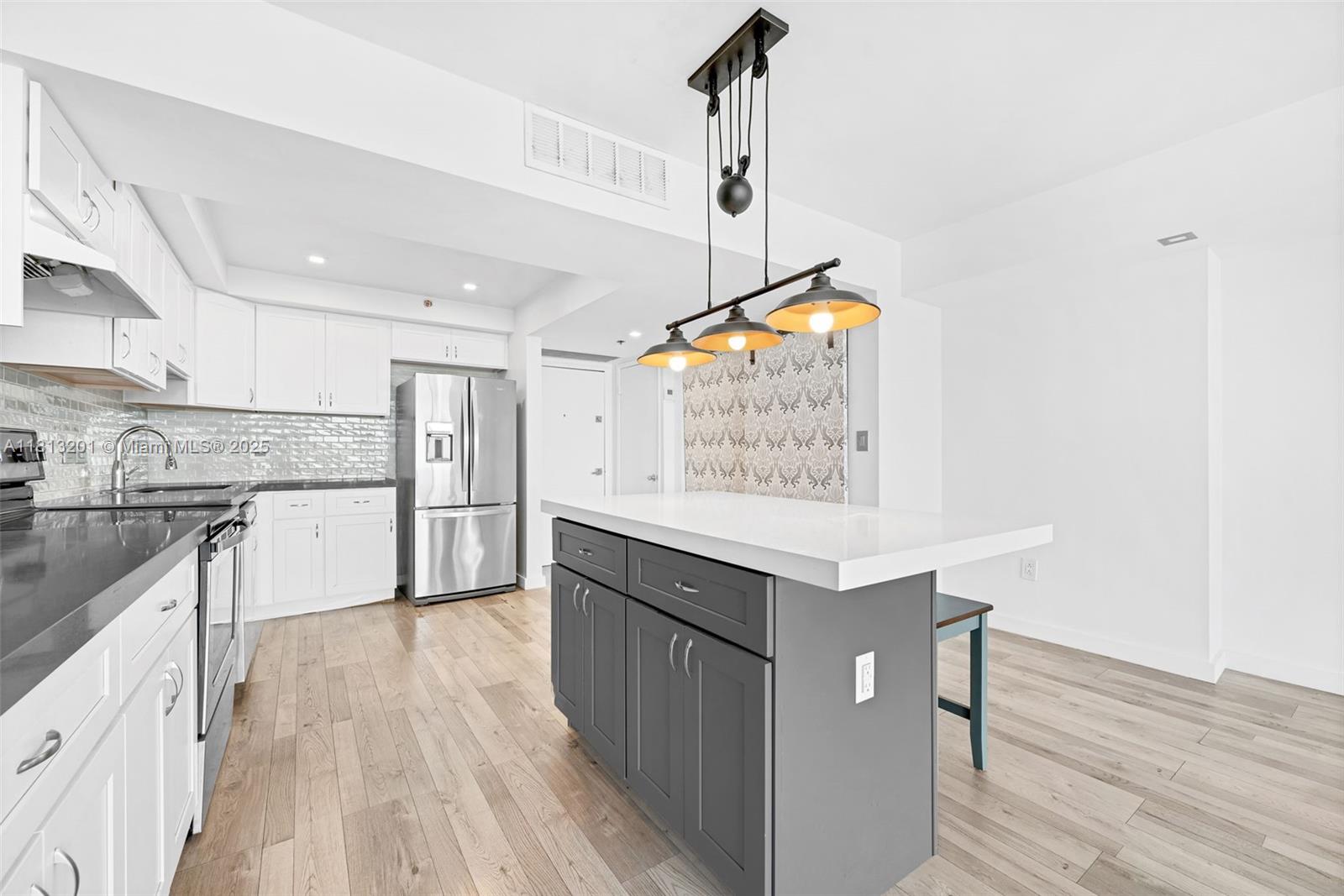 WATERVIEW CONDO - Residential