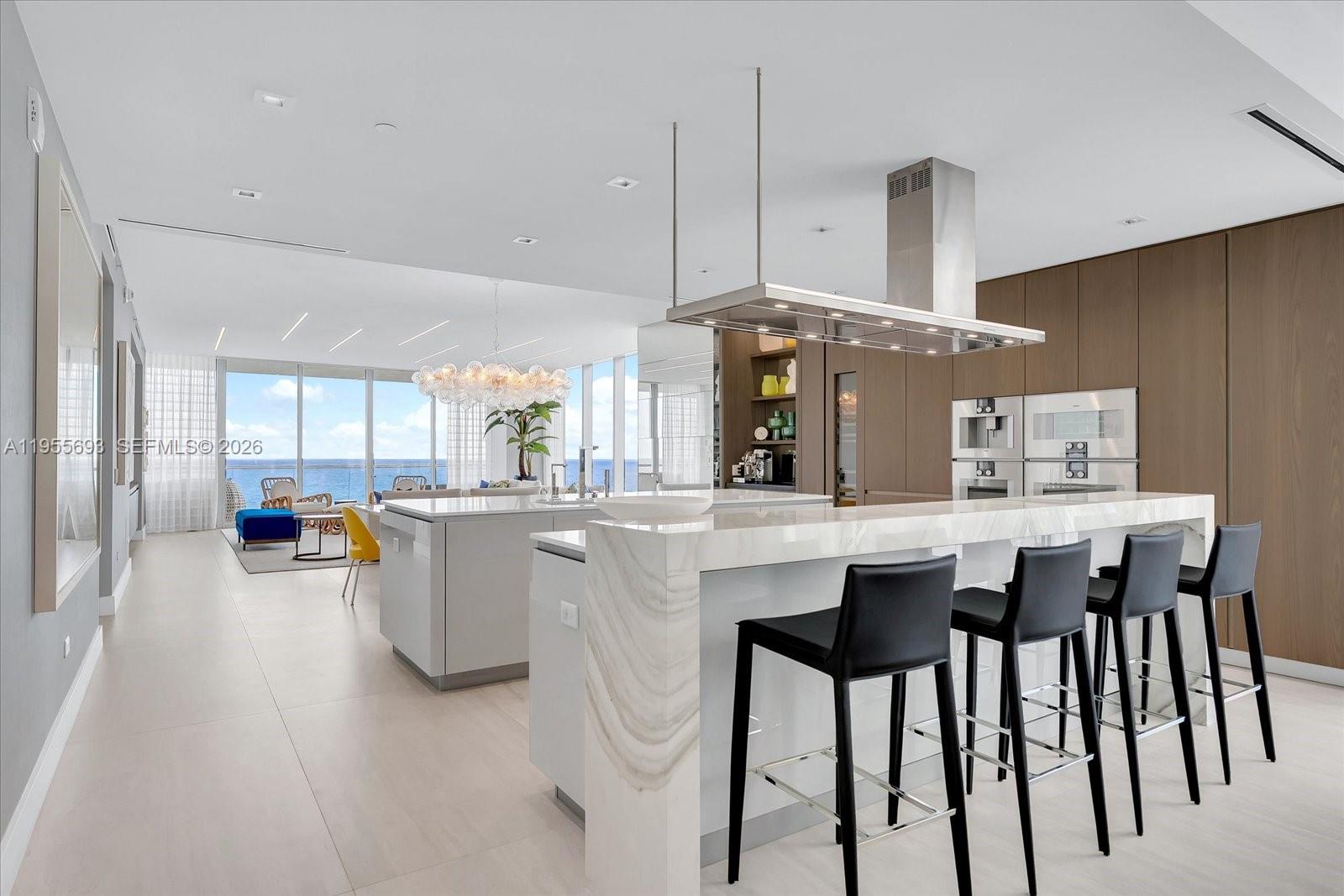 NORTH BISCAYNE BEACH AMEN - Residential