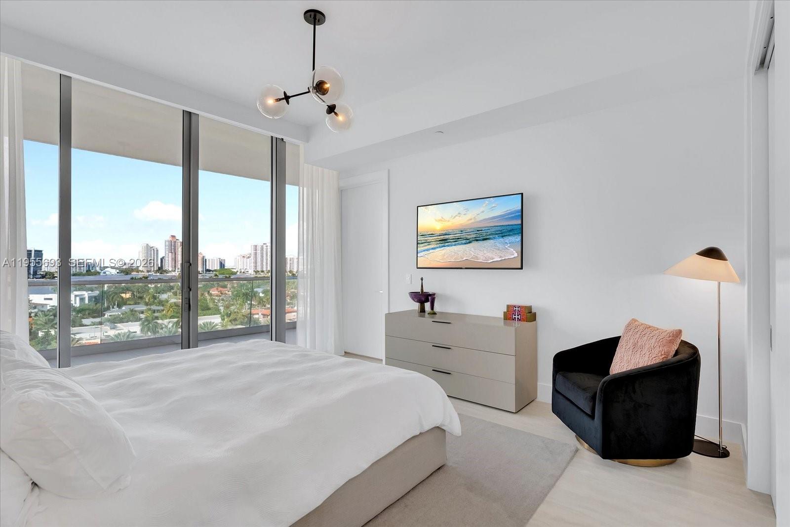 NORTH BISCAYNE BEACH AMEN - Residential