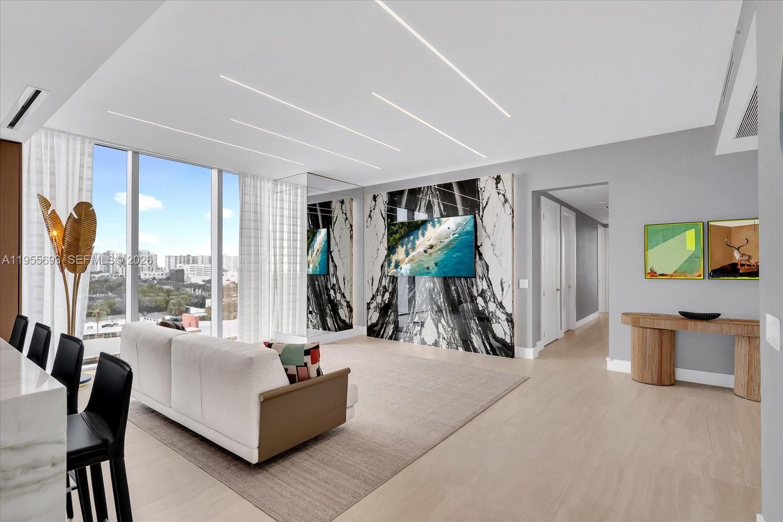 NORTH BISCAYNE BEACH AMEN - Residential