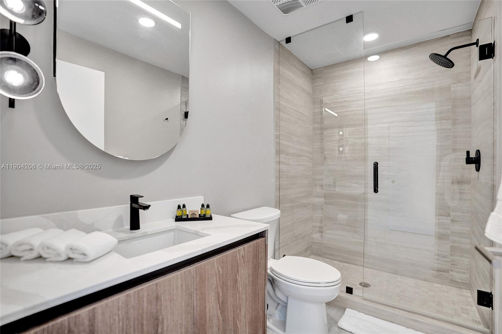 580 72ND STREET CONDO - Residential