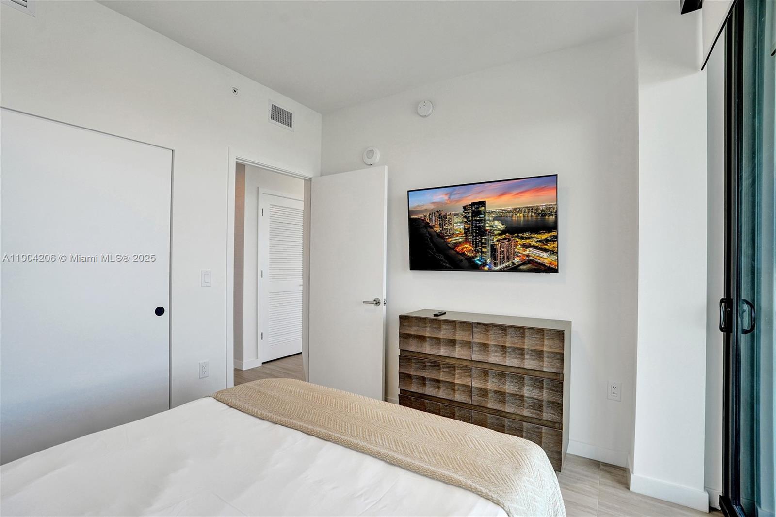 580 72ND STREET CONDO - Residential