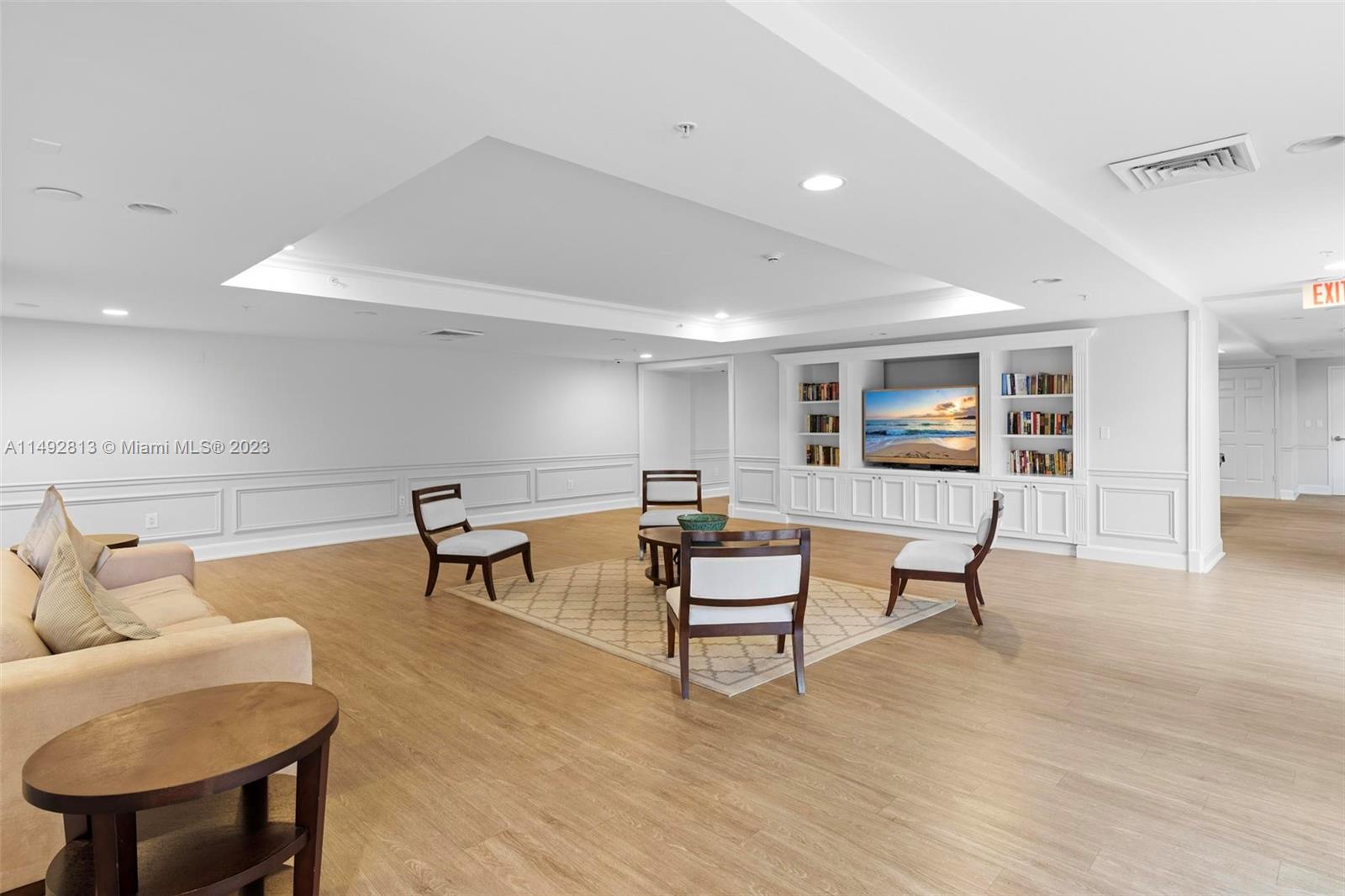 55 MERRICK CONDO - Residential Lease