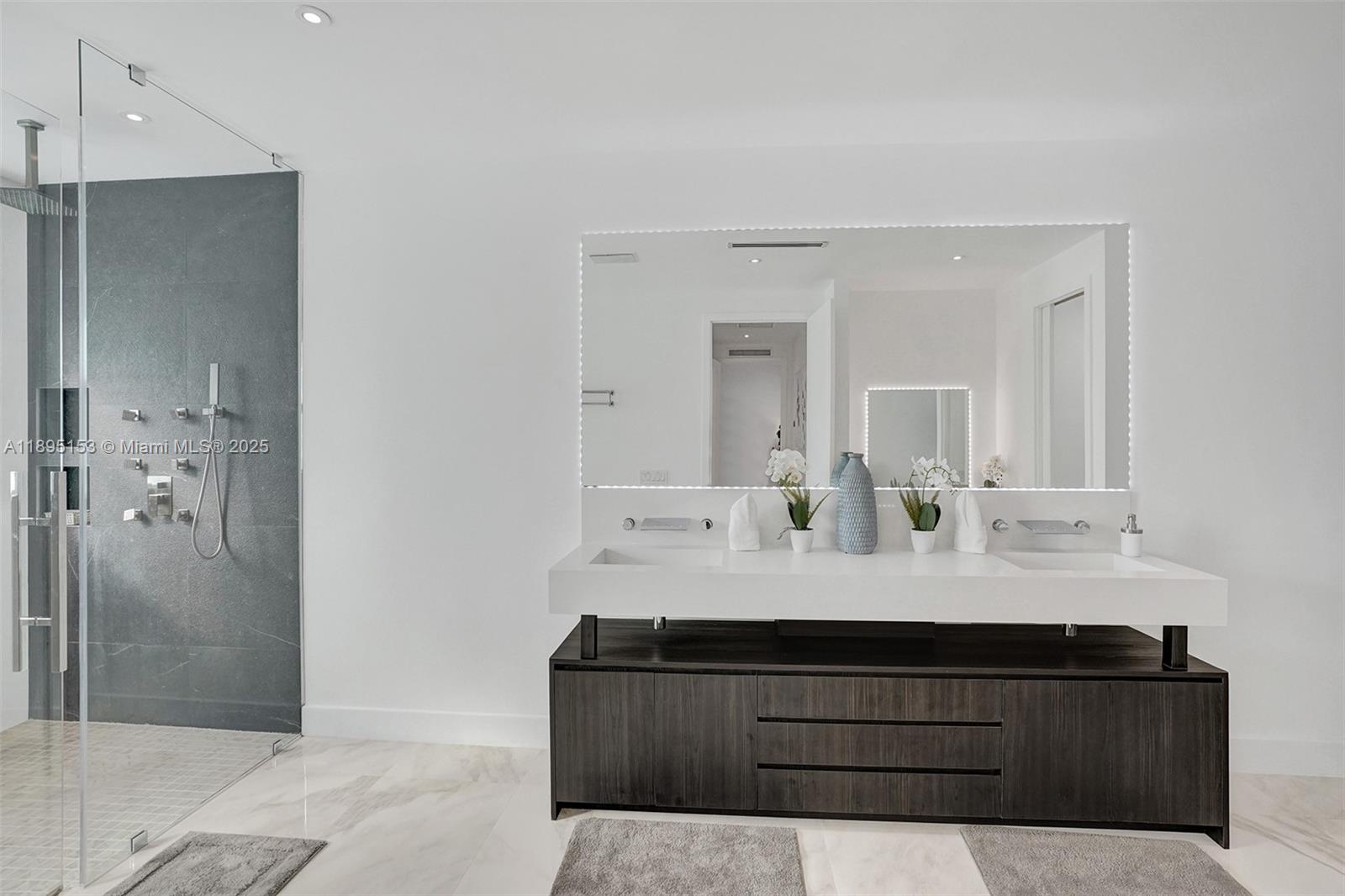 ZUR-PIR PLAT - Residential