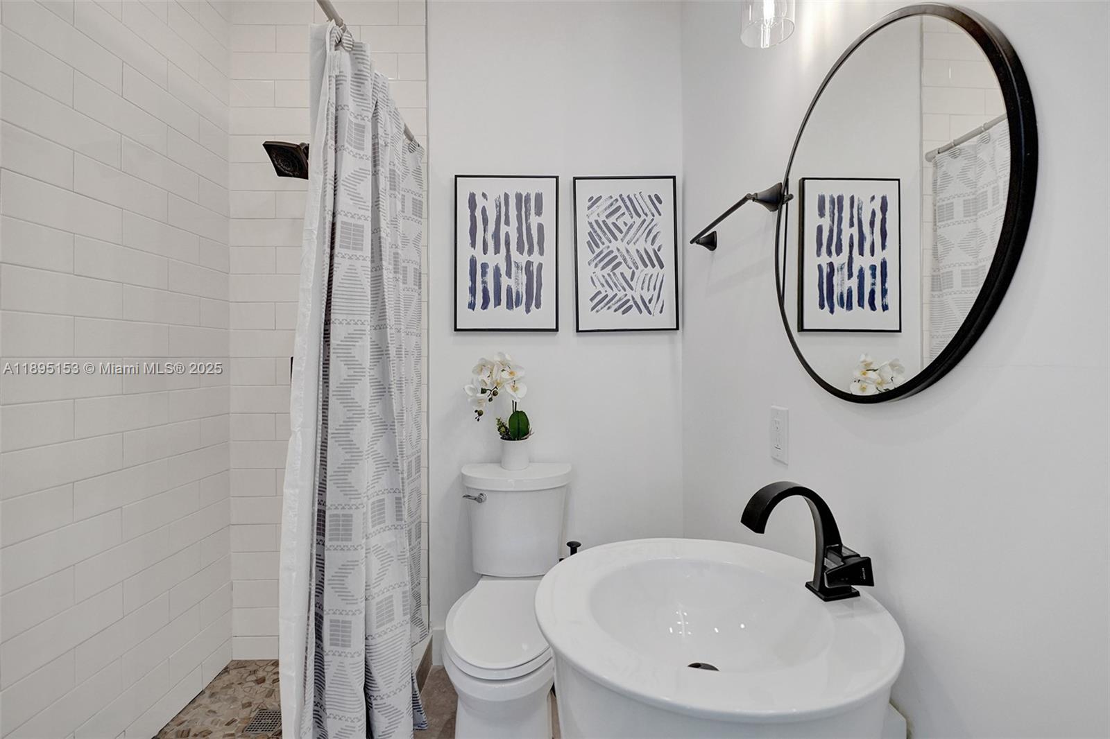 ZUR-PIR PLAT - Residential