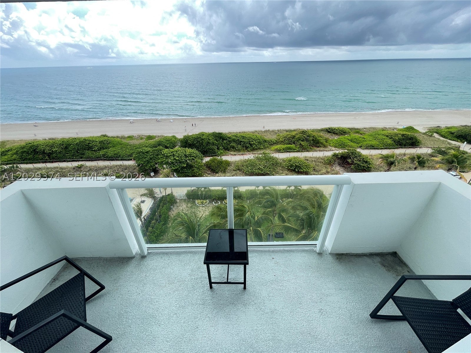 9195 Collins Ave 1001