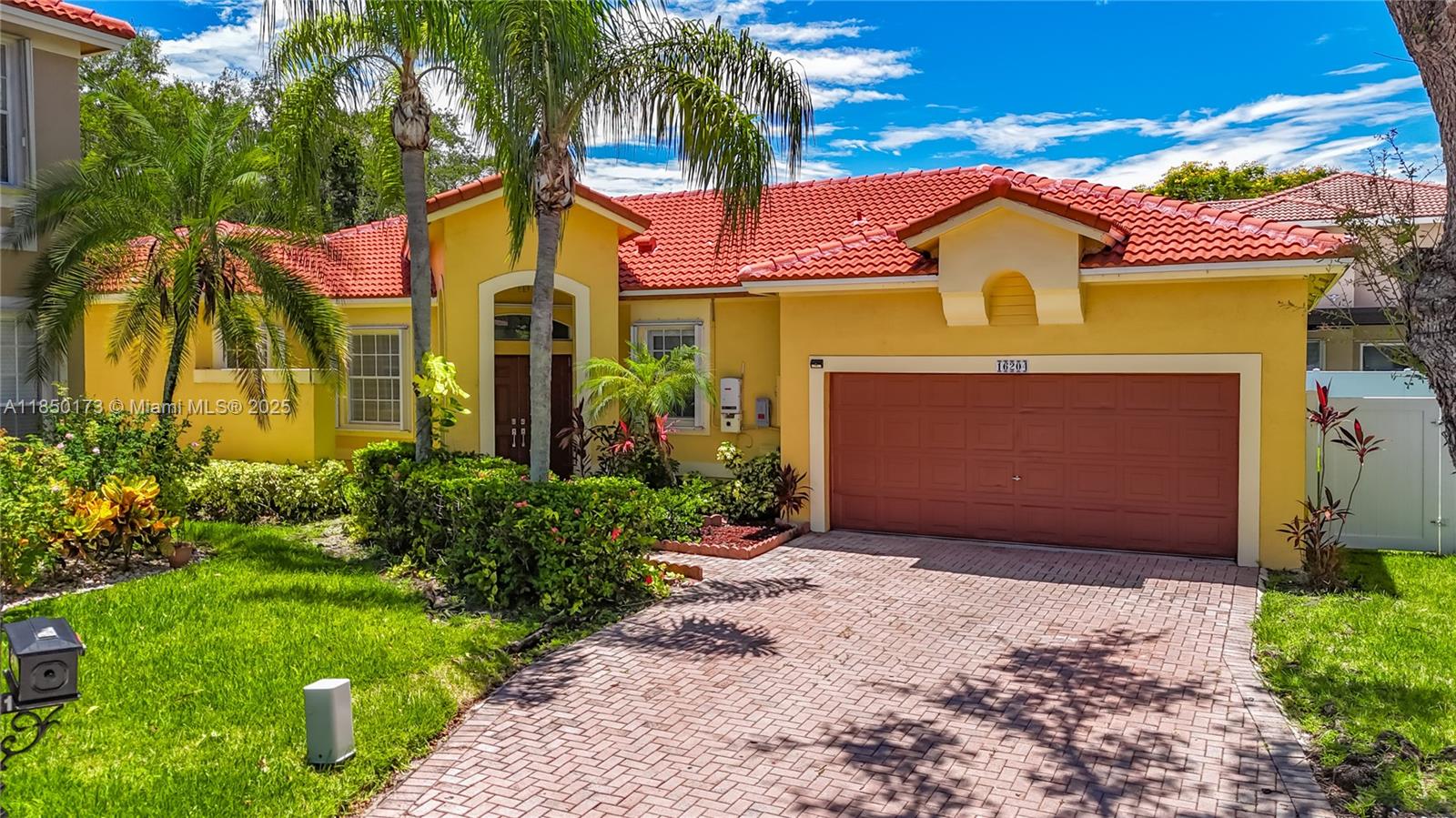 Beautifully updated 4-bedroom, 2-bath home on a quiet cul-de-sac in gated Opal Creek. New roof (2024), modern kitchen with granite countertops and stainless steel appliances. Renovated bathrooms, new flooring, and accordion shutters. Oversized fenced lot with a large patio. HOA includes 24/7 security, pool, clubhouse, and lawn care. Solar panels offer energy savings. New Water Heater, Zoned for A-rated Weston schools. Move-in ready!
