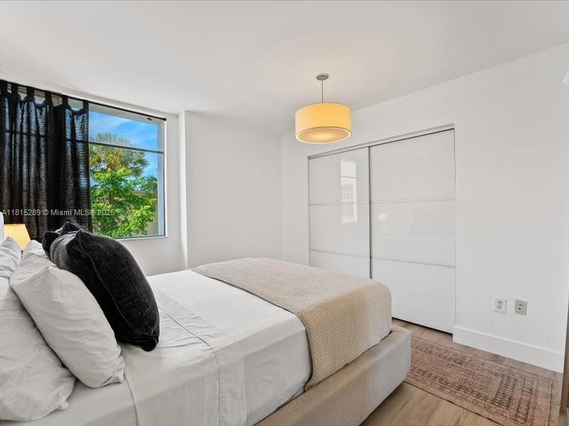 THE DANTON CONDO - Residential