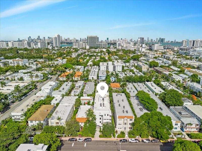 THE DANTON CONDO - Residential