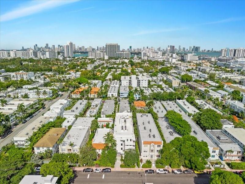THE DANTON CONDO - Residential