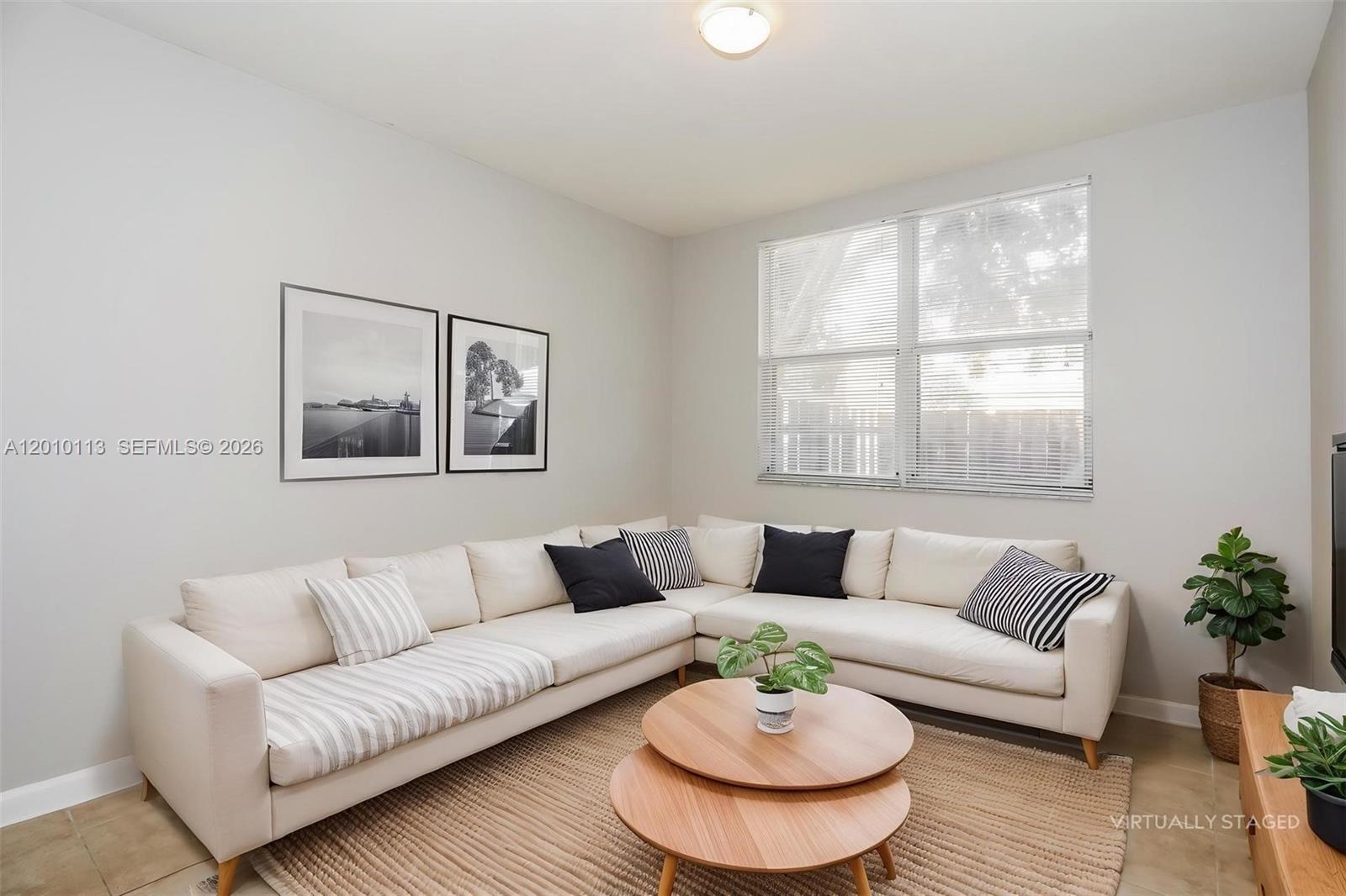 1495 NE 33rd Ave 102