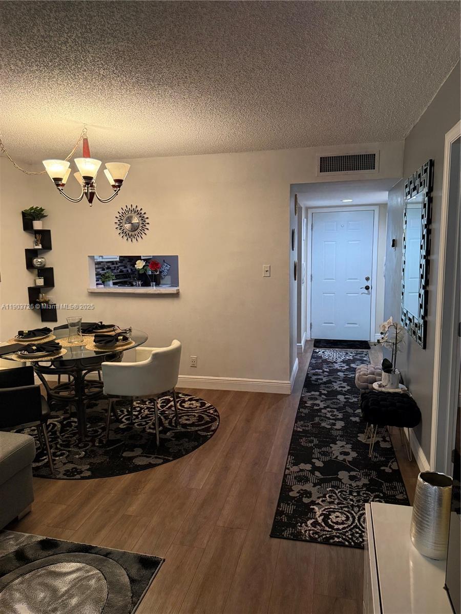 CYPRESS CHASE NORTH NO 4 - Residential