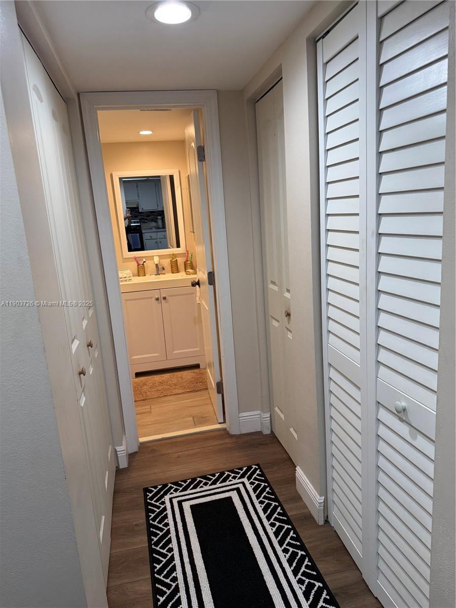 CYPRESS CHASE NORTH NO 4 - Residential