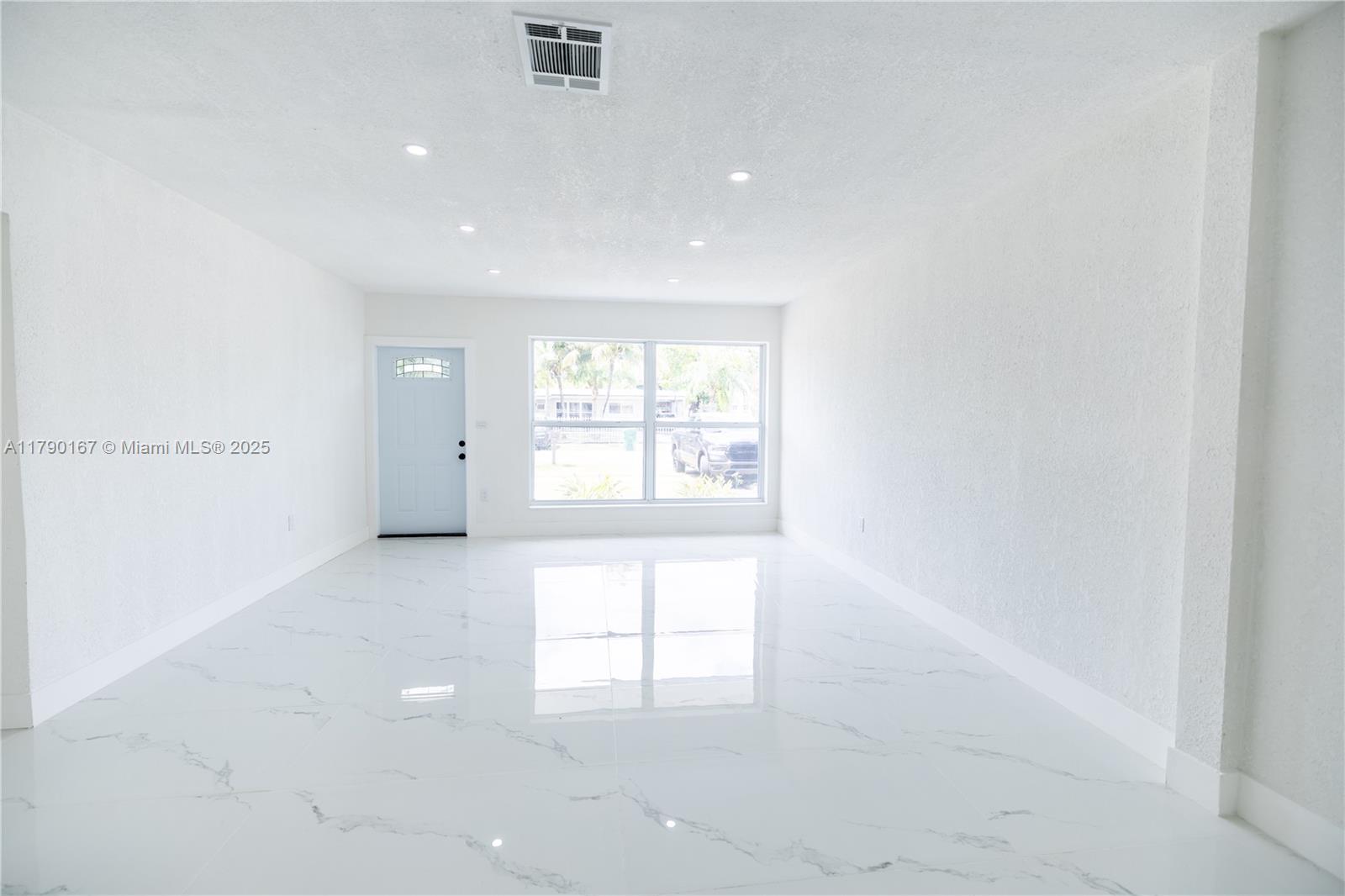 1625 NW 9th Ct