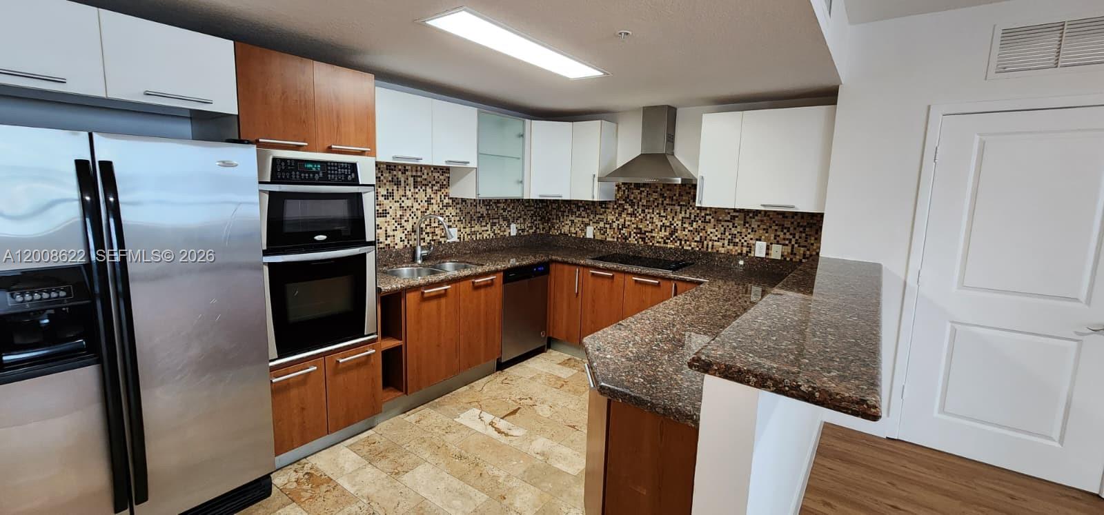 170 SE 14th St 1408
