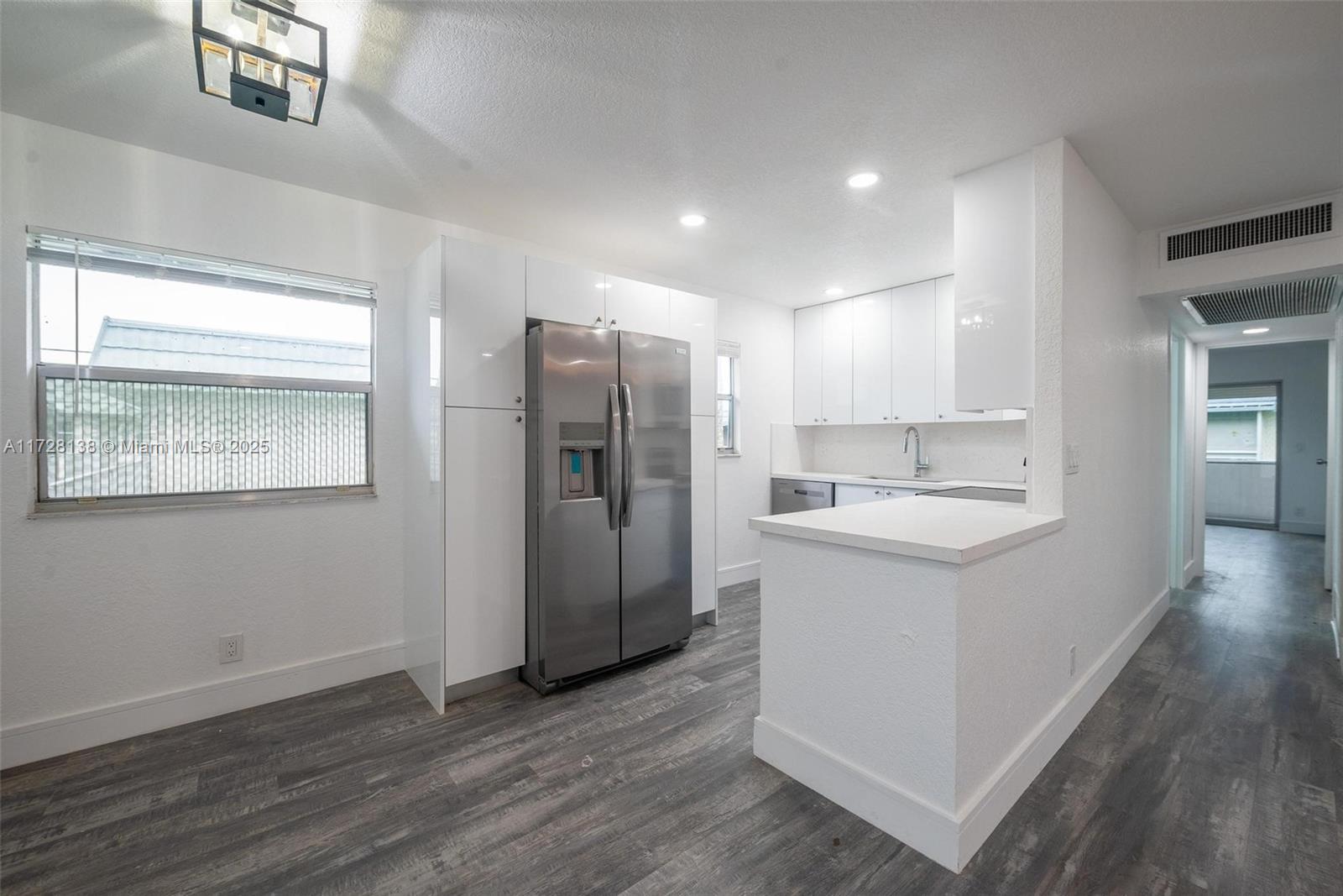 KINGS POINT BRITTANY COND - Residential Lease
