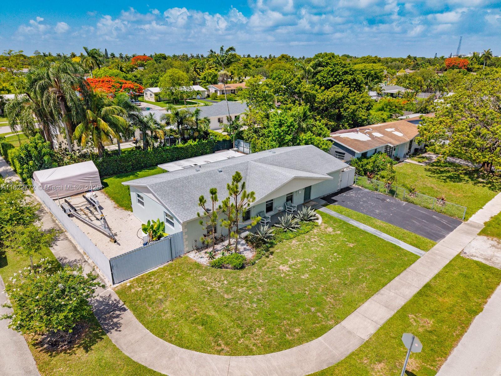 Property for Sale at 9104 Sw 180th St, Palmetto Bay, Miami-Dade County, Florida - Bedrooms: 3 
Bathrooms: 2  - $800,000