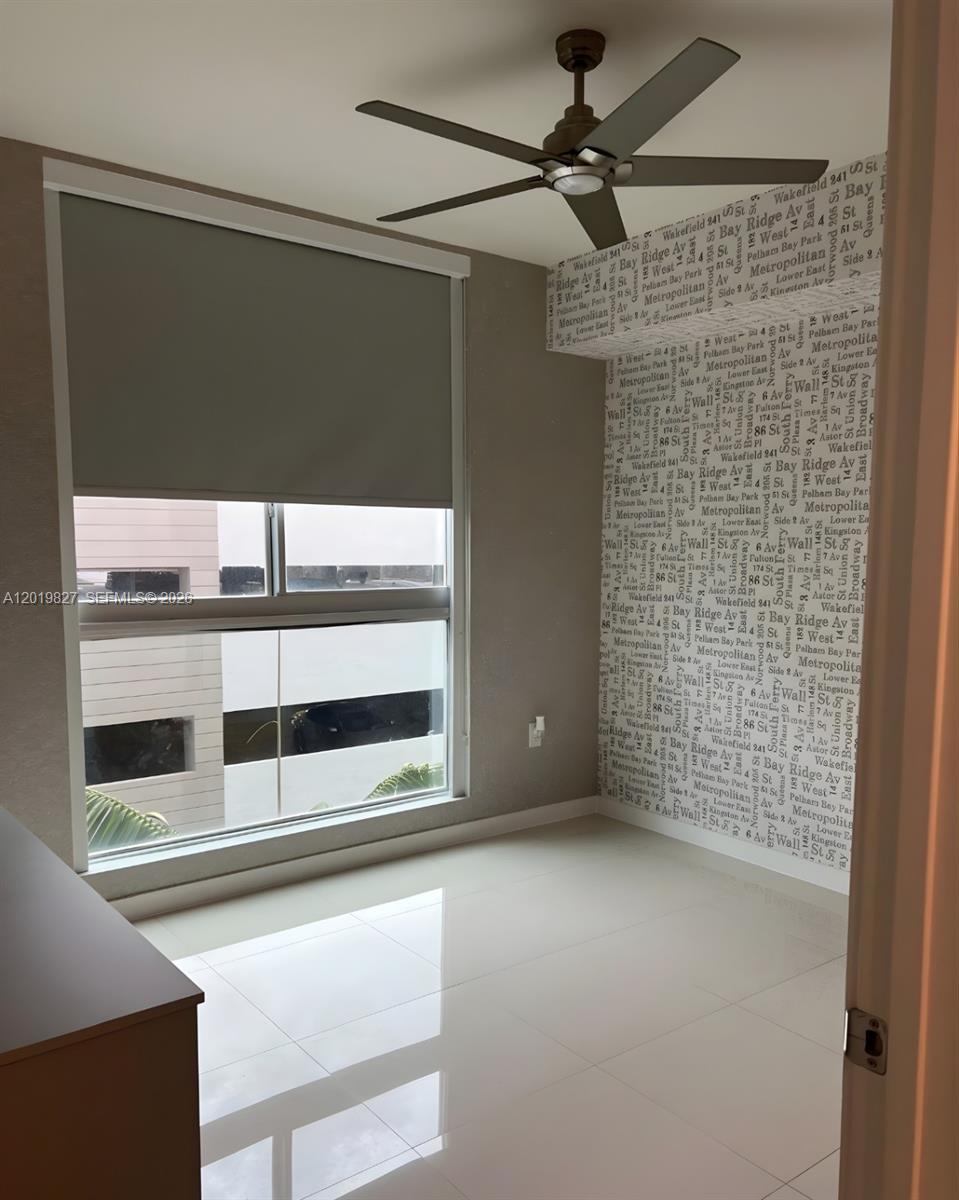 MIDTOWN DORAL CONDO 4 - Residential