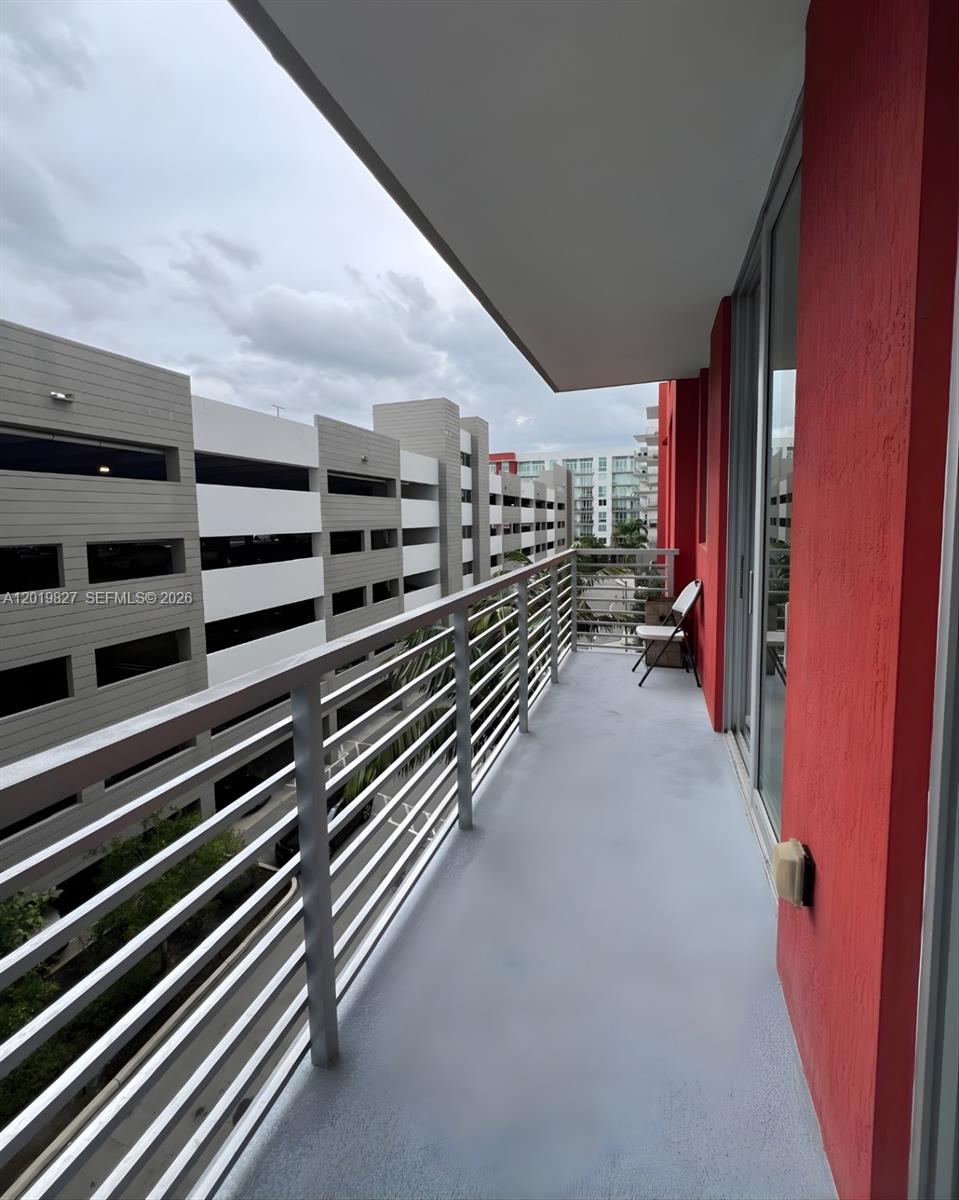 MIDTOWN DORAL CONDO 4 - Residential