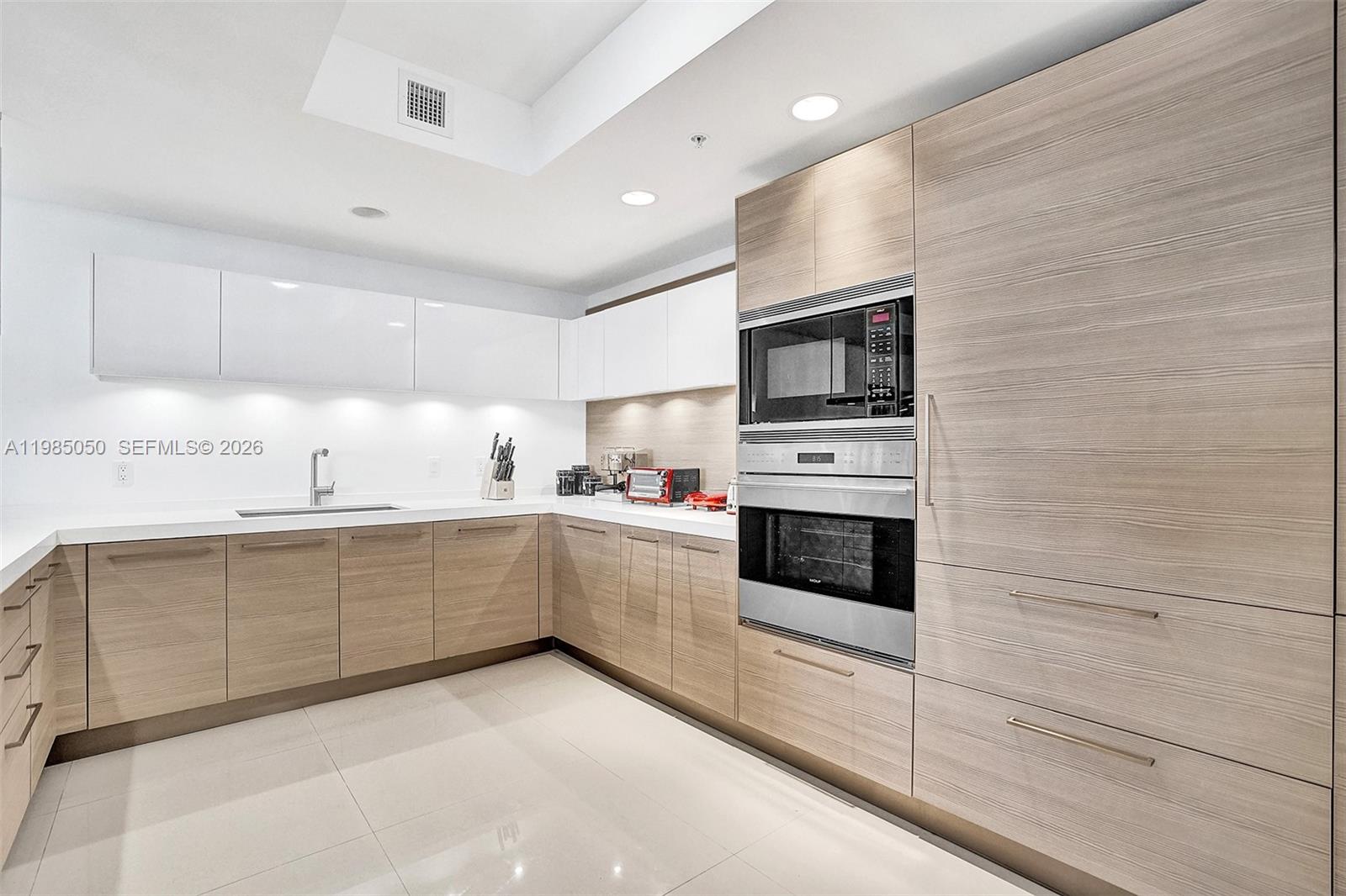 MARINA PALMS RESIDENCES N - Residential