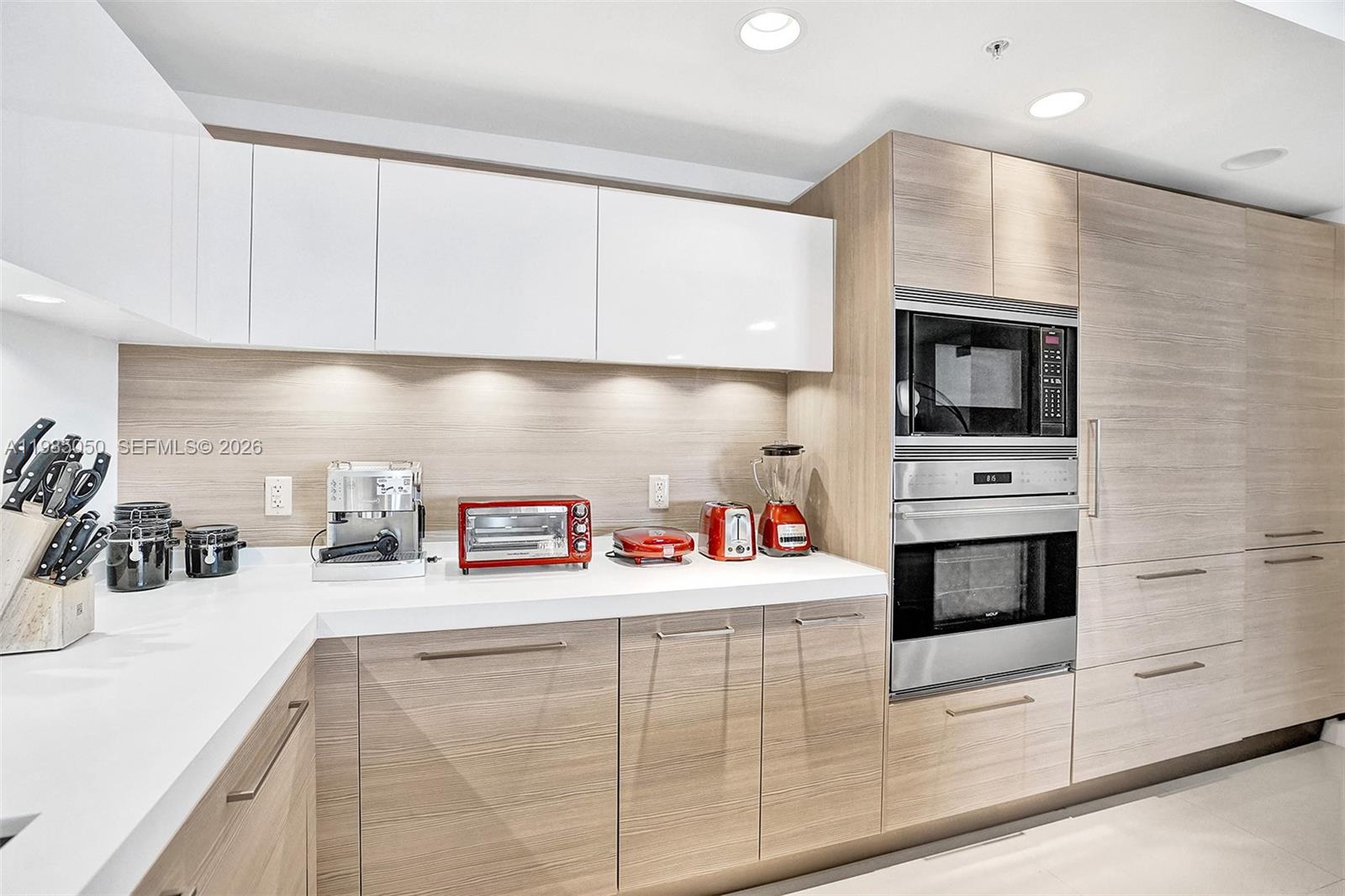 MARINA PALMS RESIDENCES N - Residential